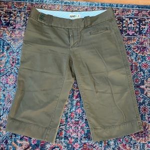 Olive green bermuda long shorts